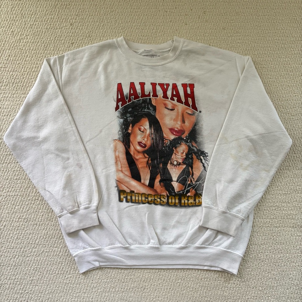 Retro Aaliyah Graphic Crewneck Sweater